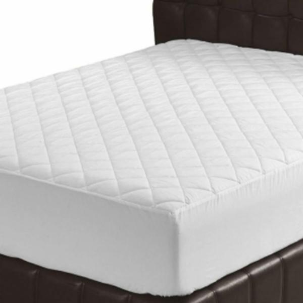 Fitted Elastic Skirt Quilted Mattress Pads on the bed Eco-friendly queen-size mattress protector with hypoallergenic features and waterproof construction, designed for essential comfort in hotels