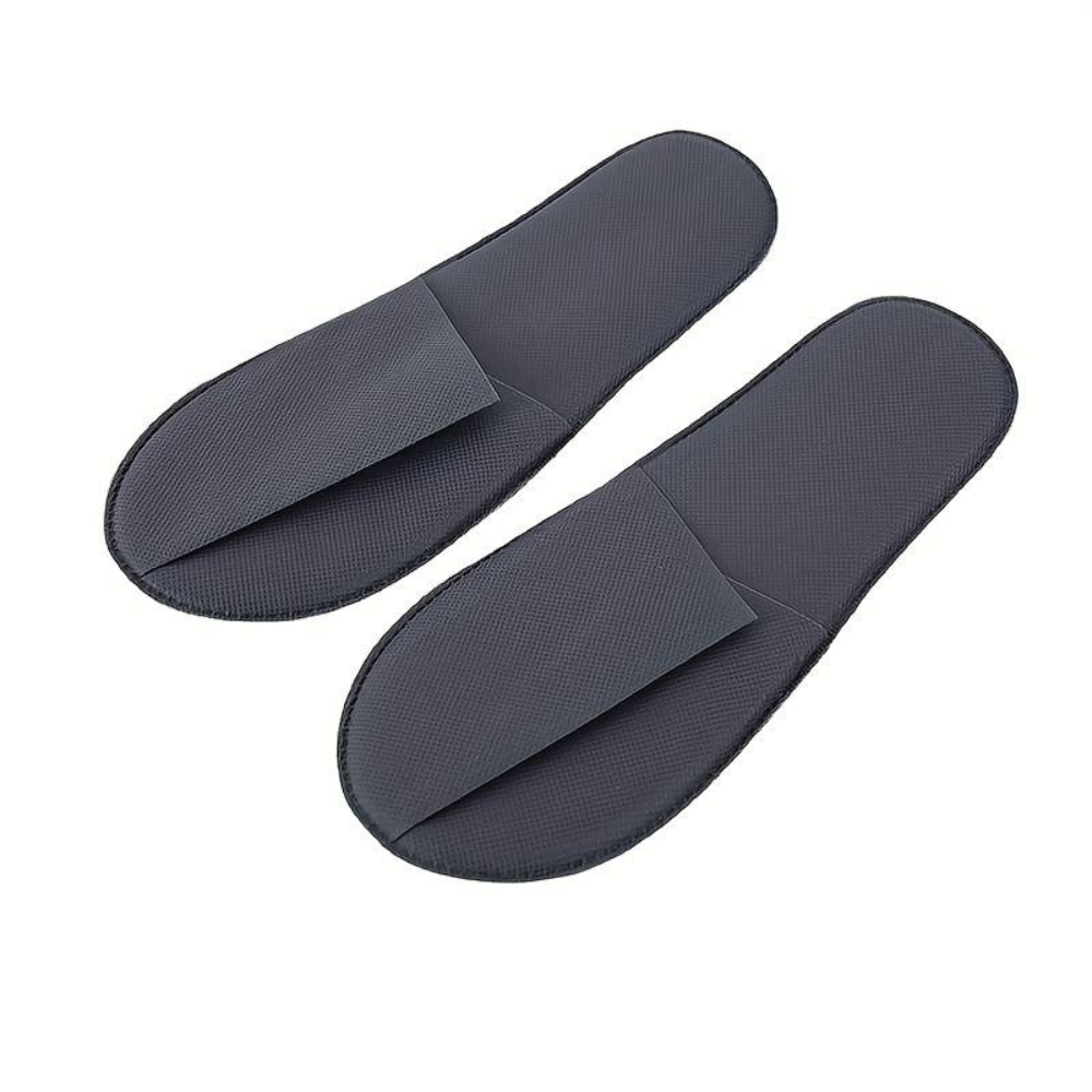 Premium closed toe unisex slippers